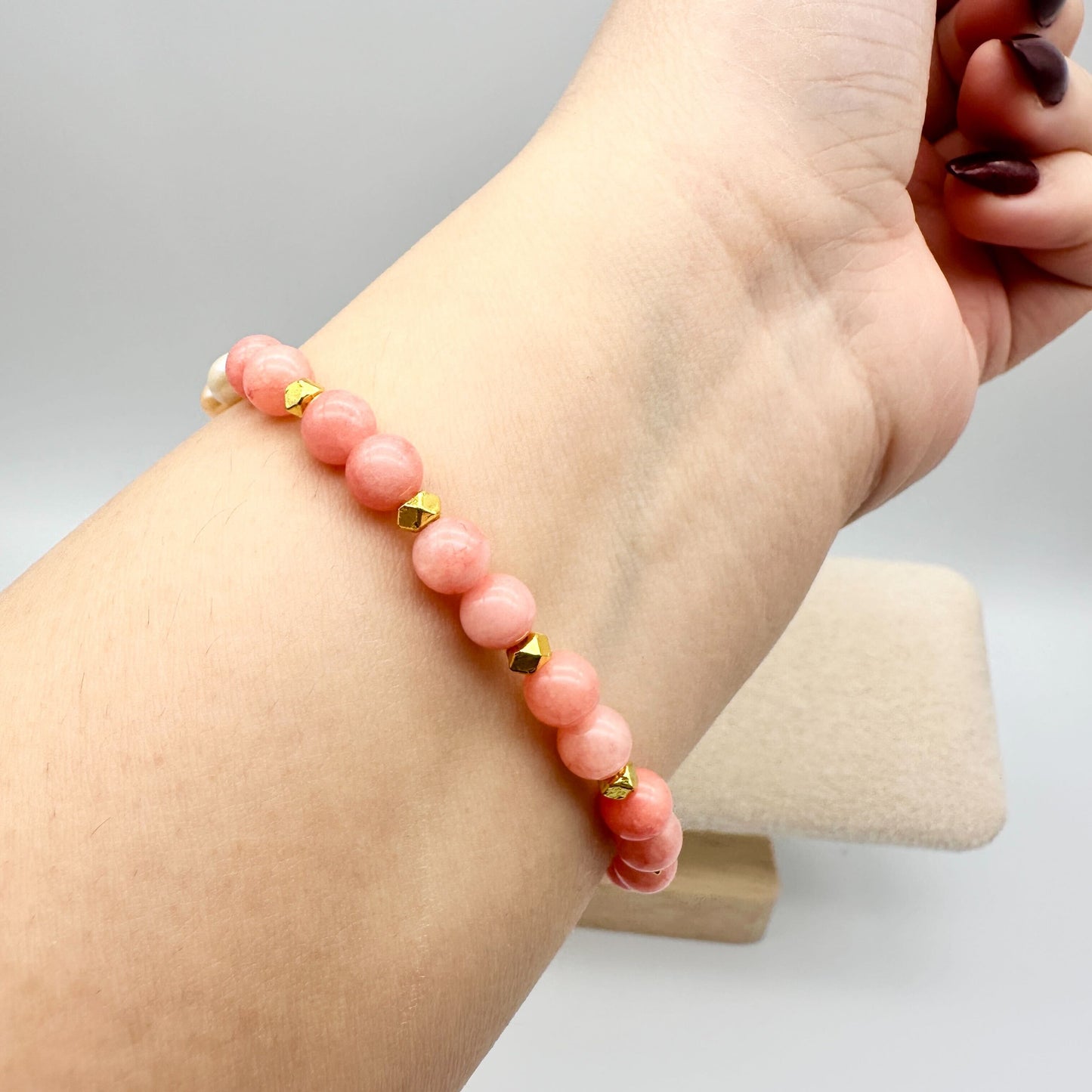 PINK JADE & PHILIPPINE PEARLS | HANDMADE GEMSTONE BRACELET