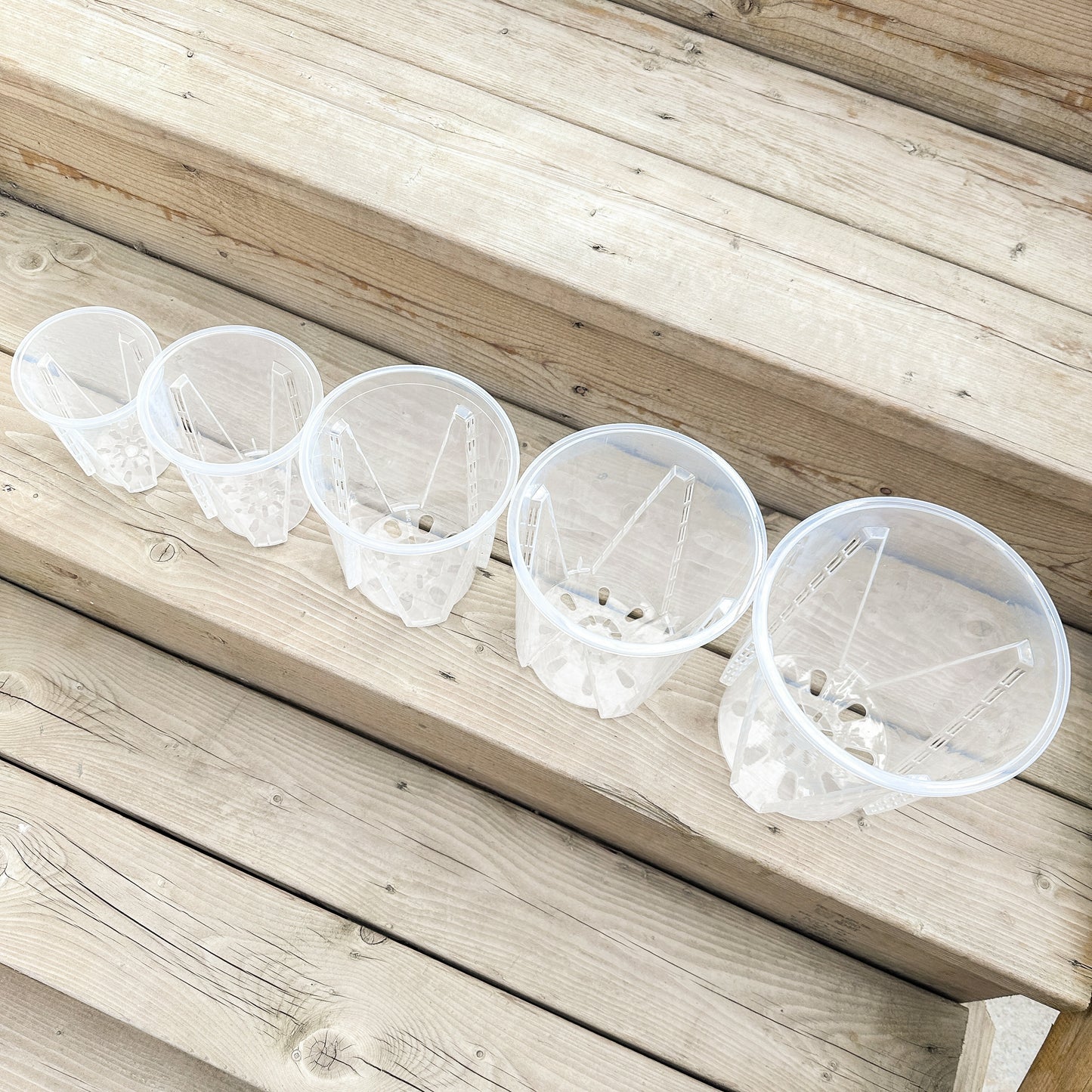 Clear Nursery Pots (Round)